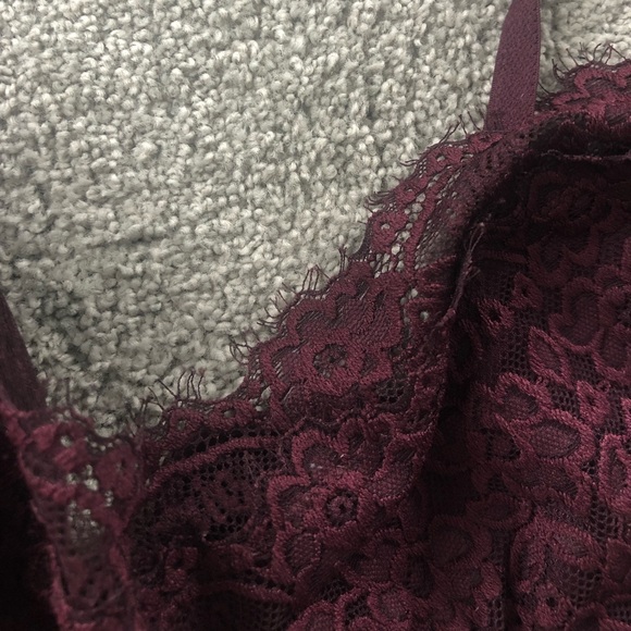 Aerie Bralette (Maroon & Blue) - Picture 2 of 8